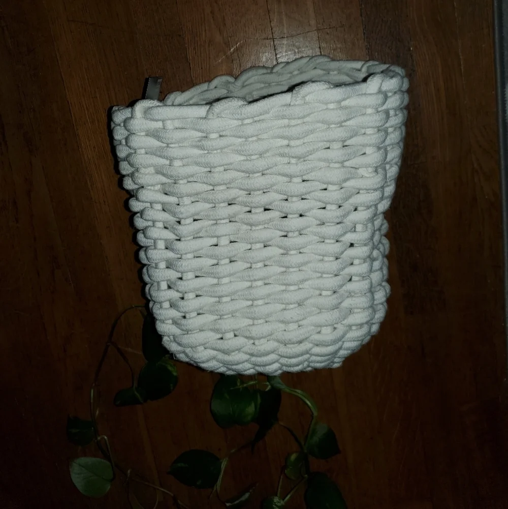 Origin 21 White Rope Basket